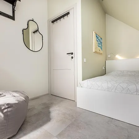 아파트 Laikas Jurai-atostogu Namas *