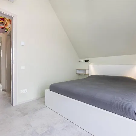 아파트 Laikas Jurai-atostogu Namas