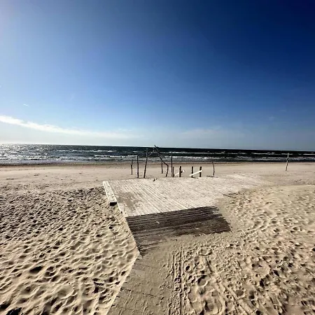 아파트 Laikas Jurai-atostogu Namas